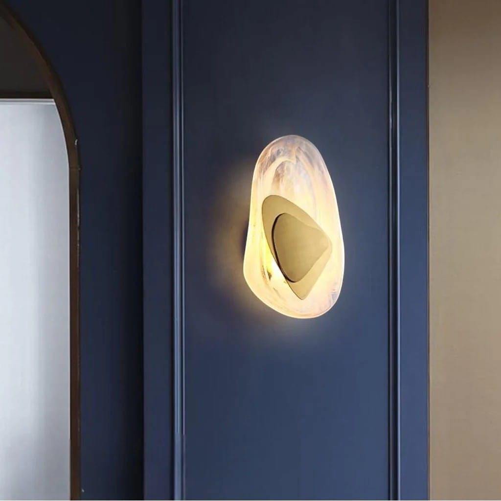 Crystal Glass Wall Sconce with Fluid Design Boldenn