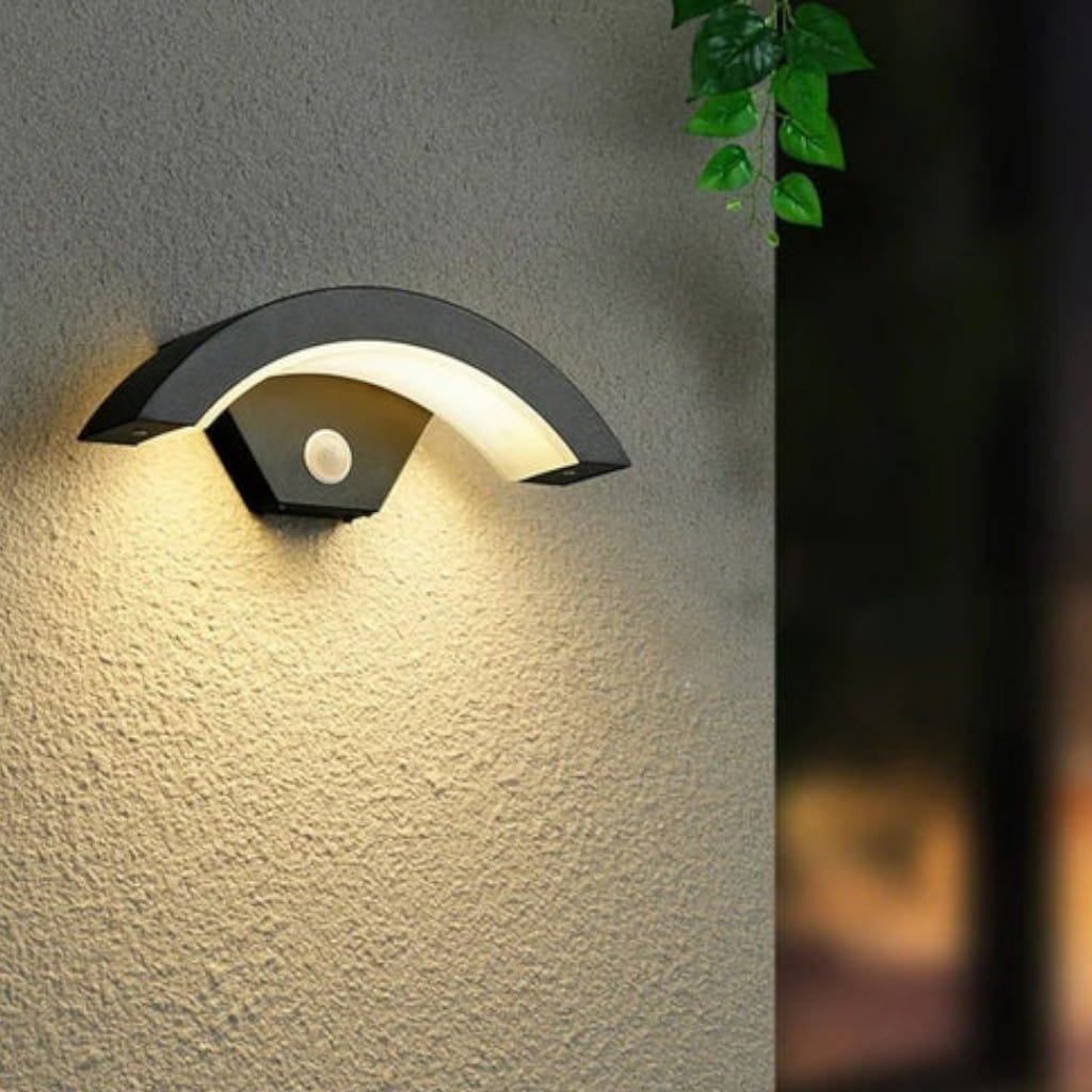LumiArc Motion-Activated Outdoor Wall Light – Curved LED Security Lamp Boldenn