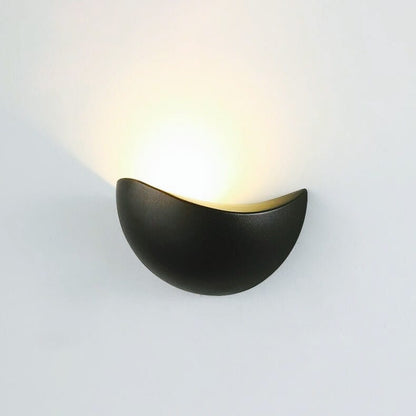 Minimalist Half-Round Nordic LED Wall Light Boldenn