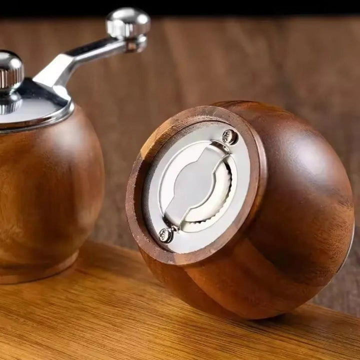 NordMill Salt and Pepper Grinder Set – Nordic Wood Boldenn