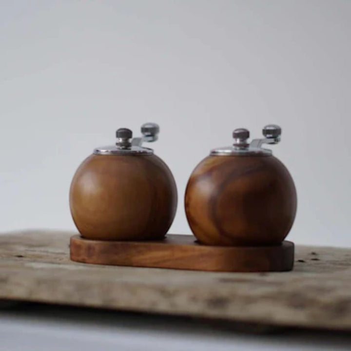 NordMill Salt and Pepper Grinder Set – Nordic Wood Boldenn