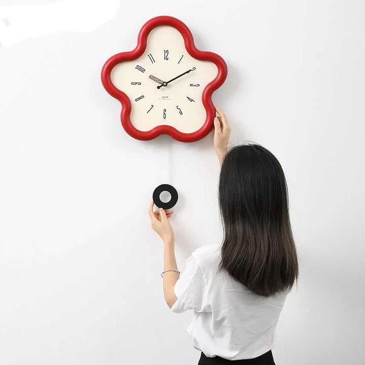 Flower Pendulum Wall Clock