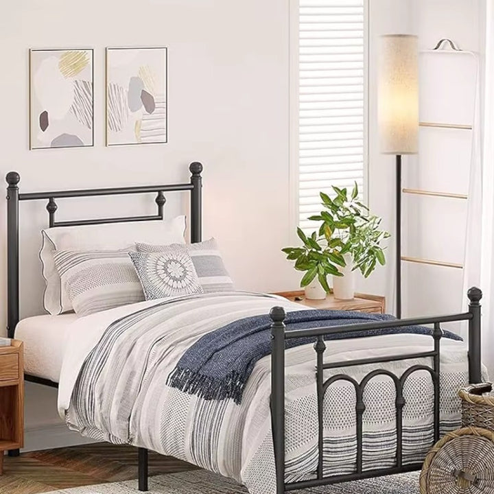 Scandinavian Linen Floor Lamp – Fabric Shade