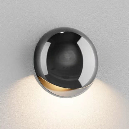 Solvane Waterproof Round Modern Outdoor Wall Light Boldenn