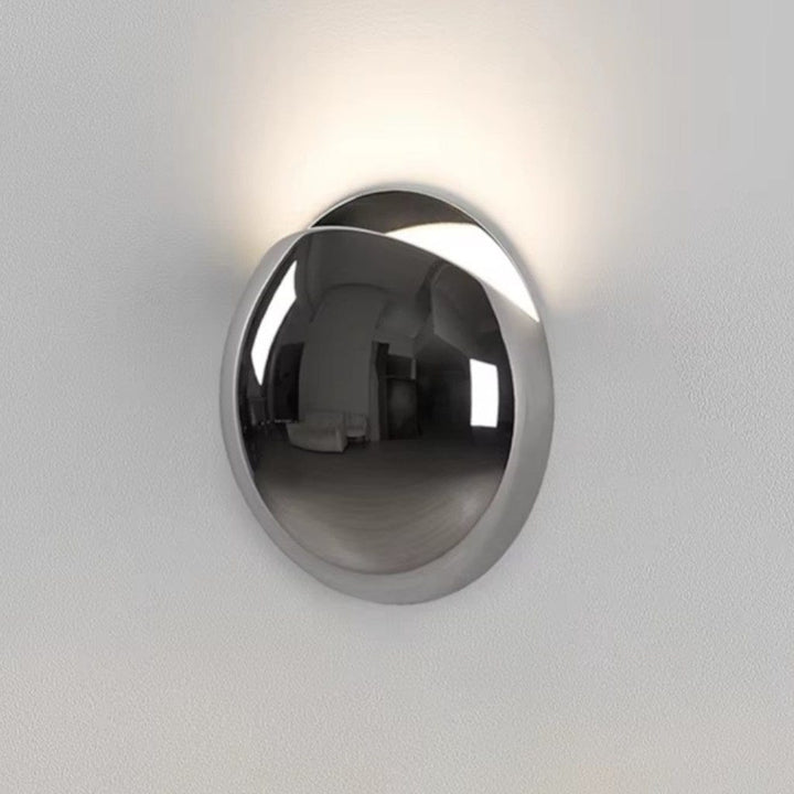 Solvane Waterproof Round Modern Outdoor Wall Light Boldenn