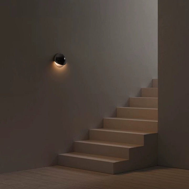 Solvane Waterproof Round Modern Outdoor Wall Light Boldenn