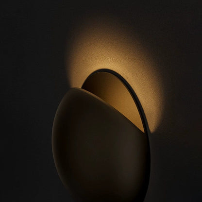 Solvane Waterproof Round Modern Outdoor Wall Light Boldenn
