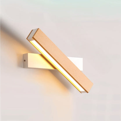 Swiveling Wooden Wall Sconce Boldenn