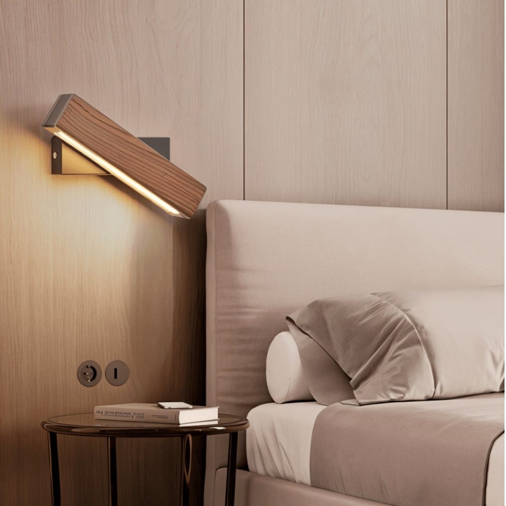 Swiveling Wooden Wall Sconce Boldenn