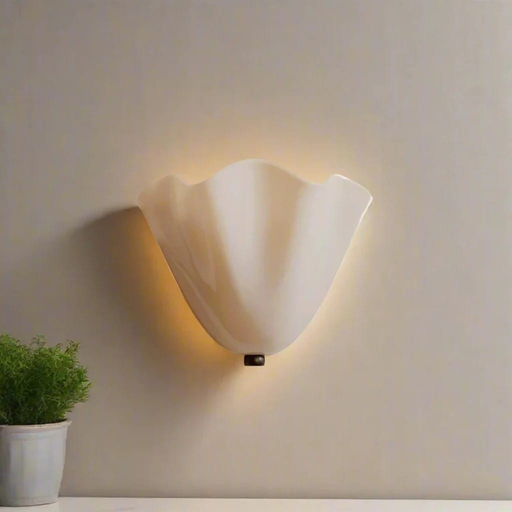 Vintage Shell Glossy Glass Wall Light Boldenn