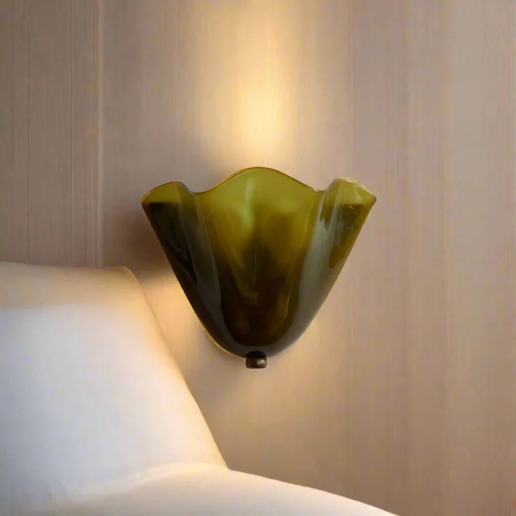 Vintage Shell Glossy Glass Wall Light Boldenn