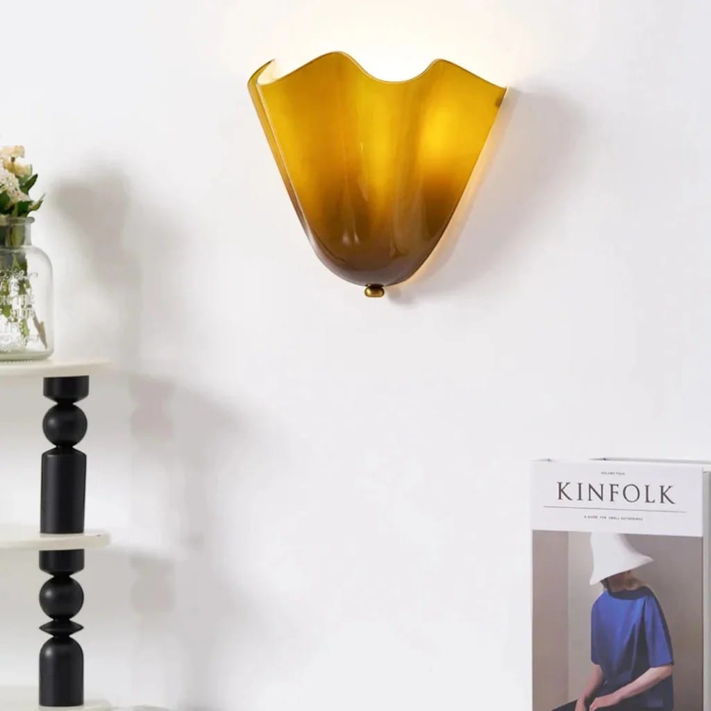 Vintage Shell Glossy Glass Wall Light Boldenn