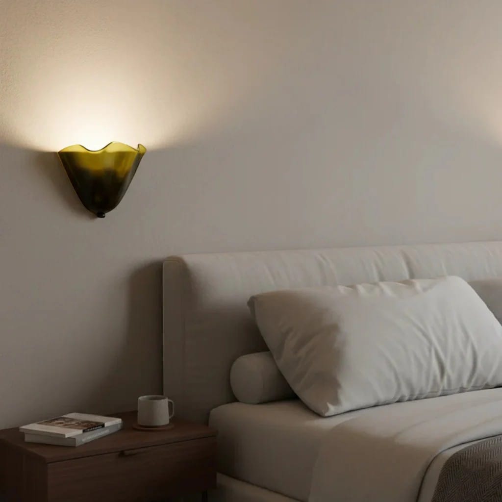 Vintage Shell Glossy Glass Wall Light Boldenn