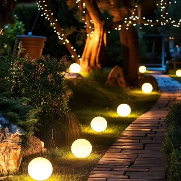 Waterproof Spherical Garden Light Boldenn